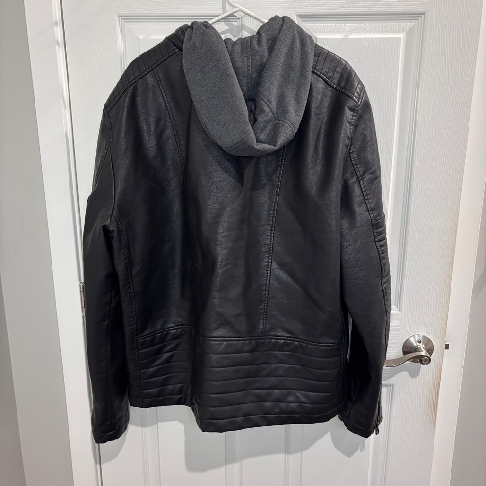 Levi's Men's Faux-Leather Hooded Zip Jacket - Picture 8 of 10